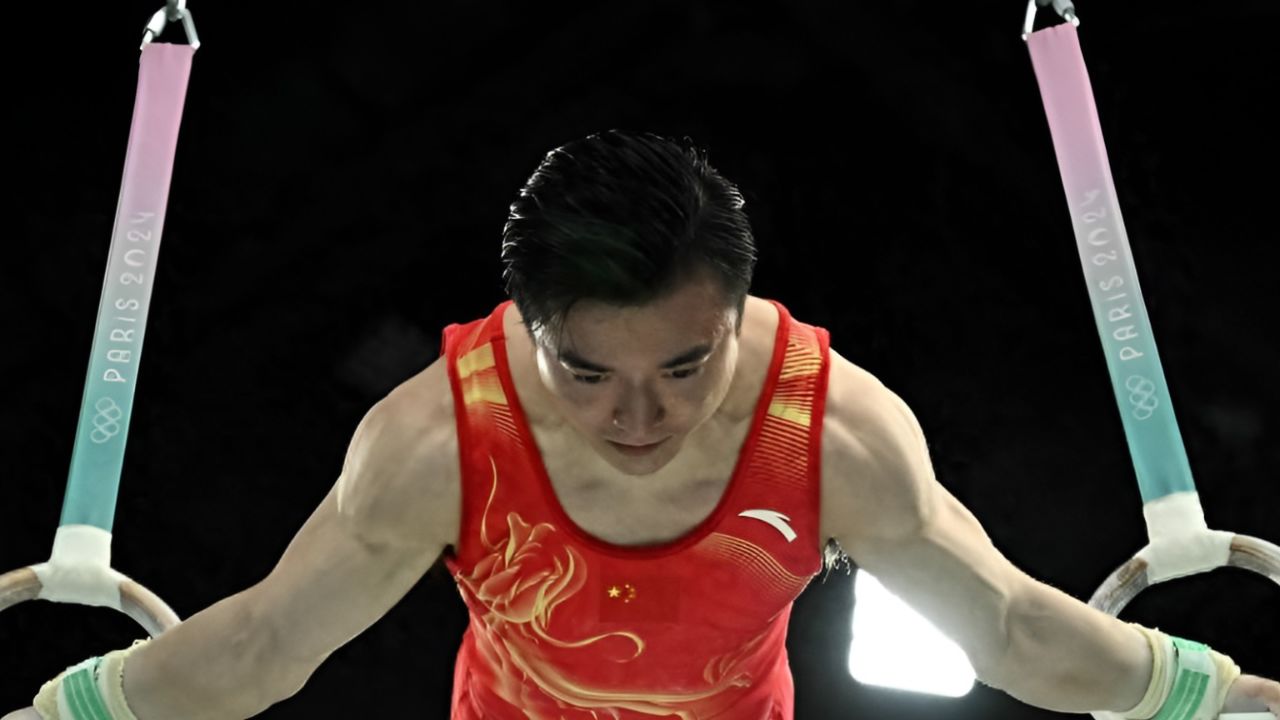 体操选手李云儿稳定发挥，斩获金牌